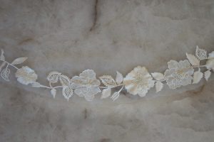 Wild Rose Vine | Floral White | Hermione de Paula Bridal Boutique